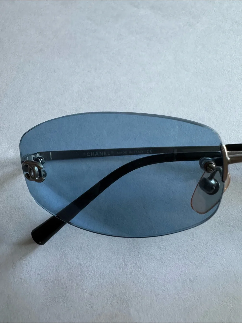 Vintage CHANEL 4002 Rimless Sunglasses with Blue Lenses